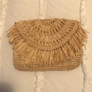 Raffia clutch